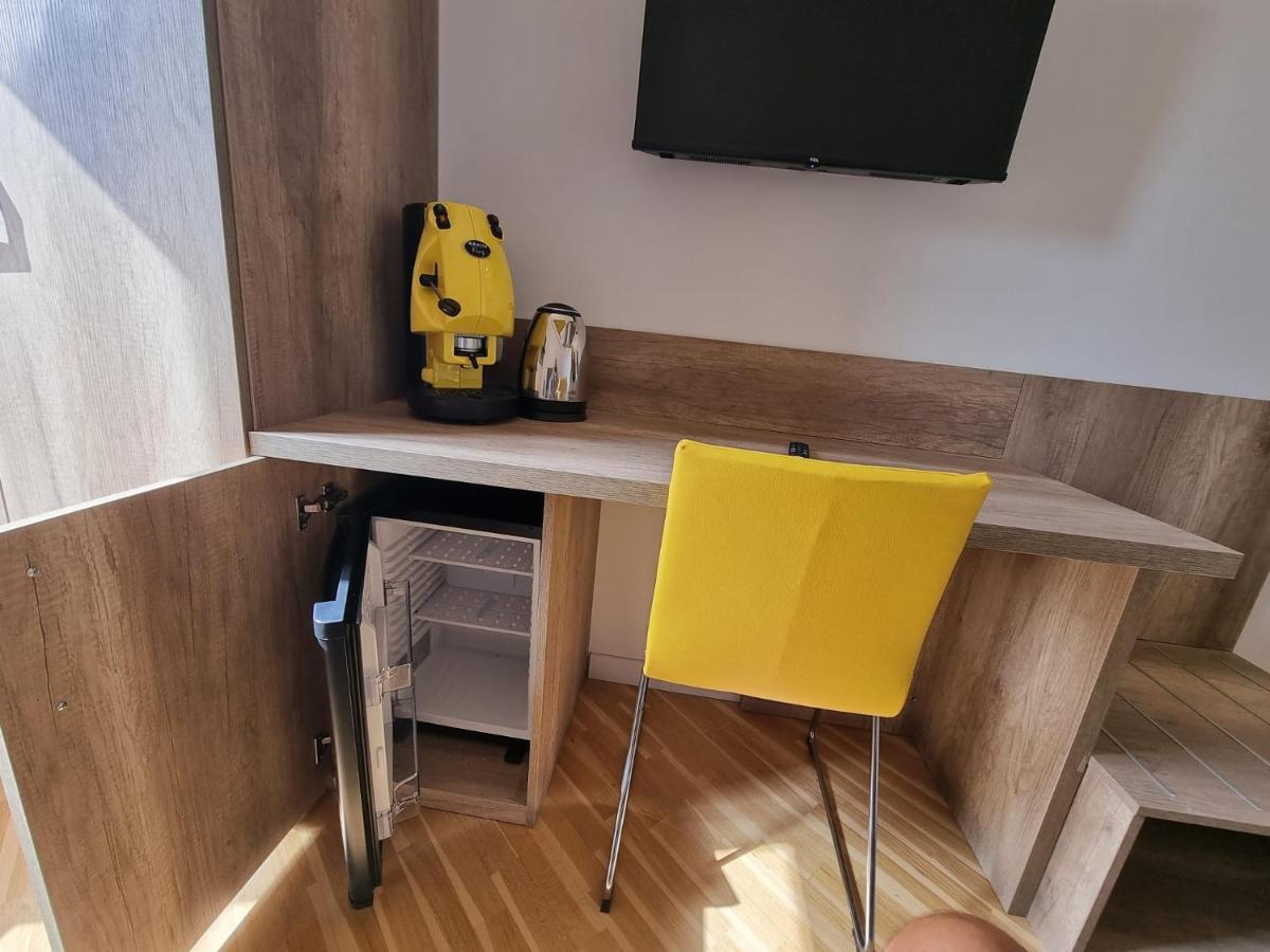 Barbaja Suites In Street Toledo 205 Napoli Dış mekan fotoğraf
