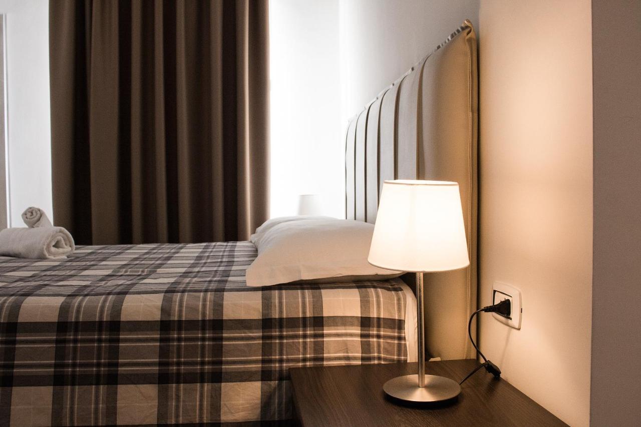Barbaja Suites In Street Toledo 205 Napoli Dış mekan fotoğraf
